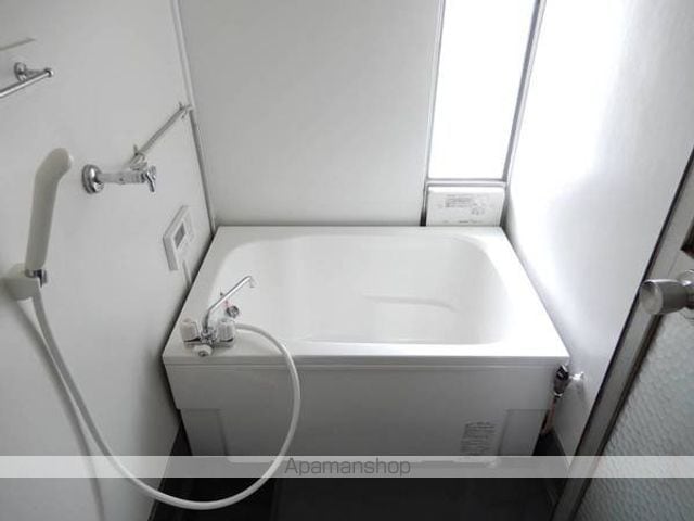 ビレッジハウス日向1号棟の内装写真