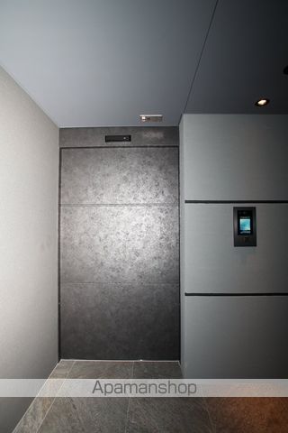 アーバネックス大阪天満橋の玄関写真