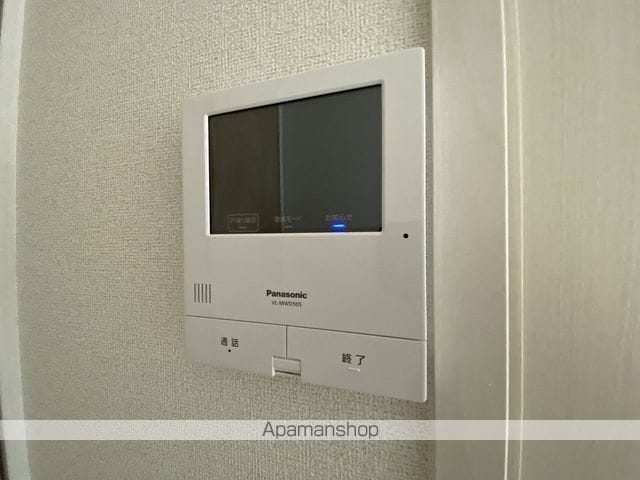 フォンターナ・ピエディの内装写真