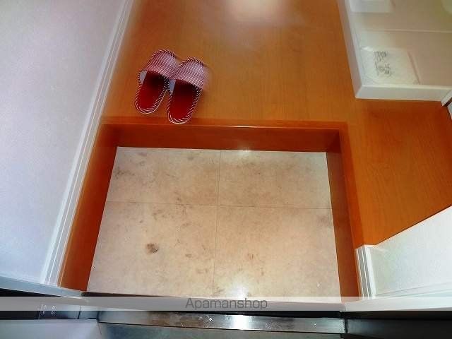 COMPARTMENT環状通の内装写真