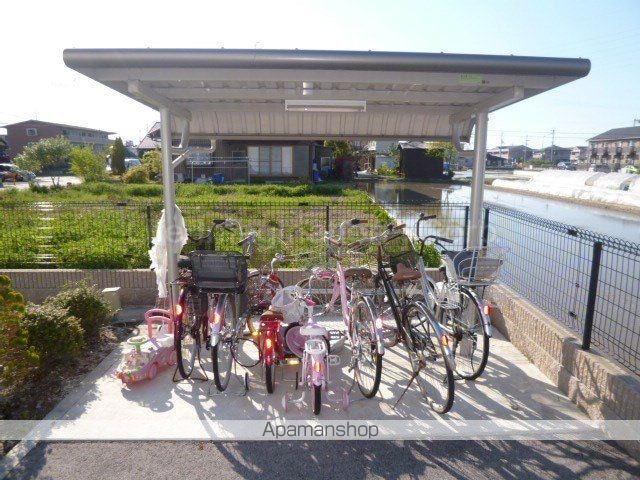 ティンカーベル[2LDK/61.2m2]の共用部2