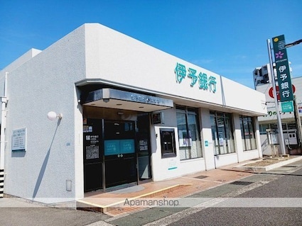 愛媛県松山市和泉北３丁目[1LDK/32.44m2]の周辺5