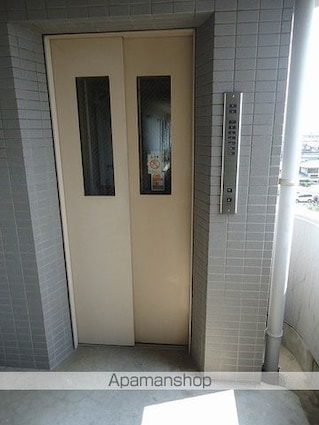 アーバンコート高木[3LDK/71.5m2]の共用部5