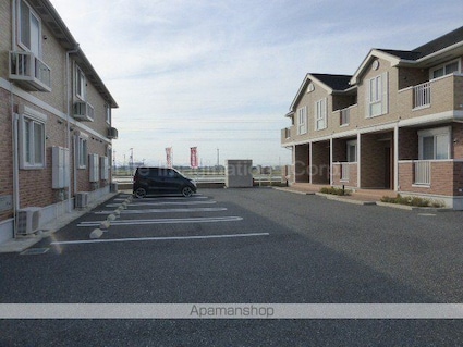 ポート　リジェールⅢ[2LDK/57.02m2]の外観3