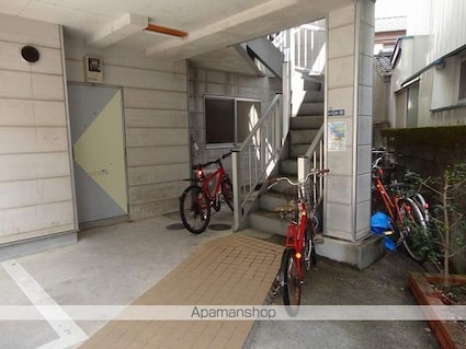 トライアングル筆山[1R/34.65m2]の共用部1