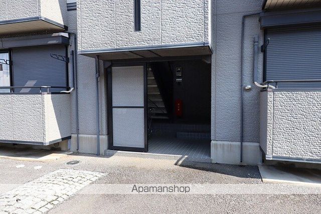 エルクレール Dの玄関写真