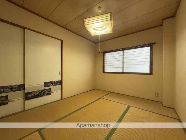 シャルム八幡IIの内装写真