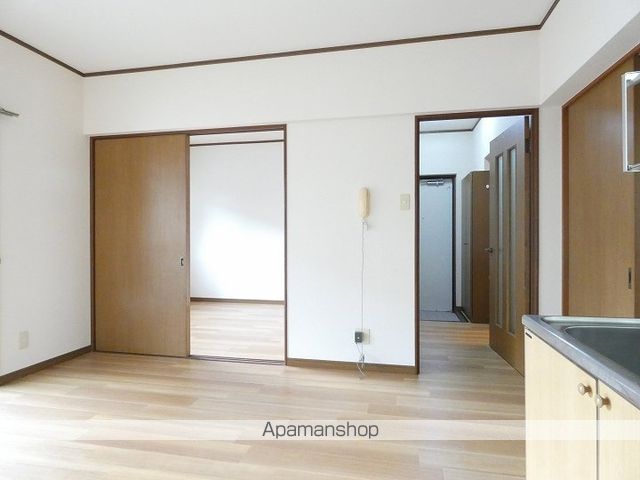 シャンポール輝の内装写真