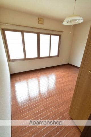 札幌市豊平区 2階建 築39年の内装写真