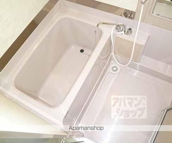 パインコート五条の内装写真