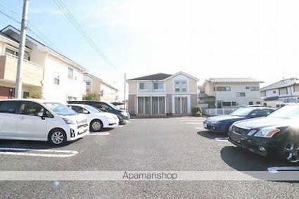 レイ　ツインズⅡ[1R/33.15m2]の駐車場