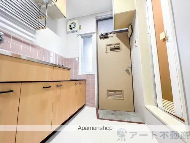 弥生ハイツの内装写真