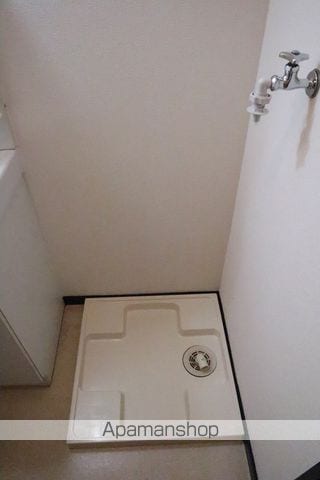 コンチネンタル轡田B棟の内装写真
