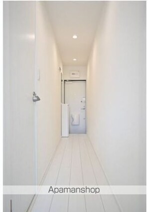 マーレ上北沢[1R/18.86m2]の玄関