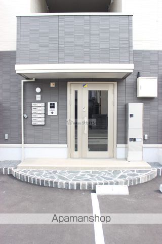 ウィット引野町の玄関写真