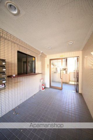 フローラル散田の玄関写真