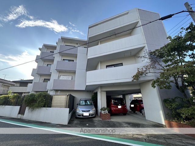 ルブラン本山の外観写真