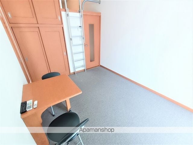 レオパレスラックコートの内装写真