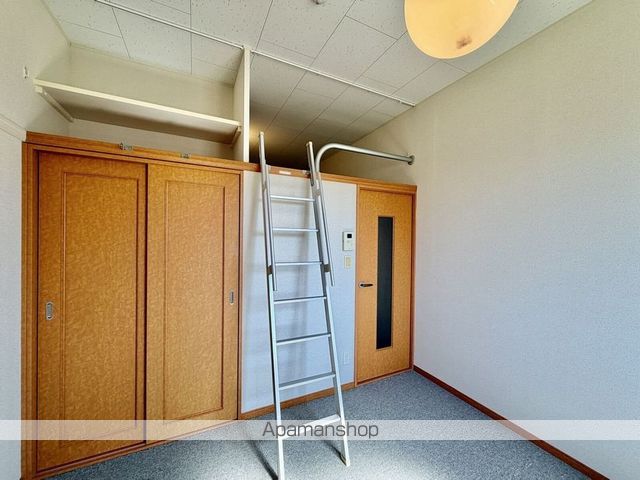 レオパレスフリーダム南金目VIIIの内装写真