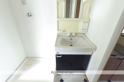 ロイヤルハート[1K/25.92m2]のトイレ2