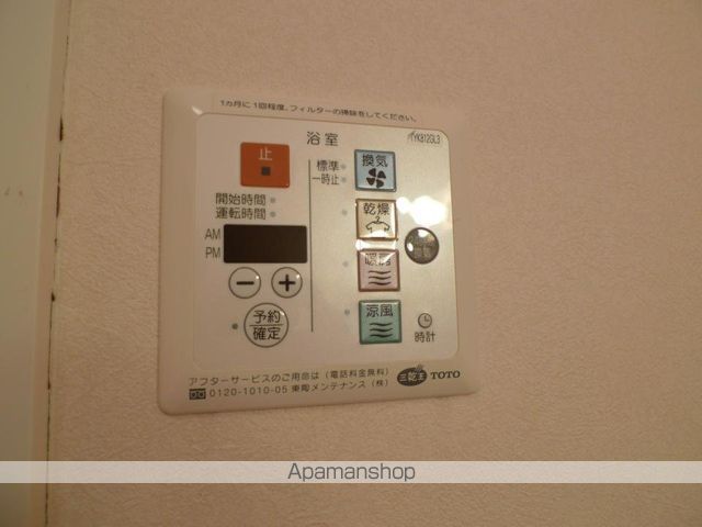 ルミエール東中振A棟の内装写真