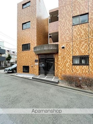 アミティー烏山[2DK/46.42m2]のエントランス