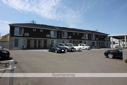 グリーンヒル[2LDK/52.4m2]の外観1