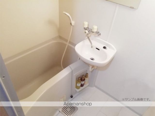 ライオンズマンション天神西の内装写真