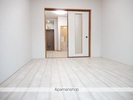 シティハウス高南[1DK/26.73m2]の内装4