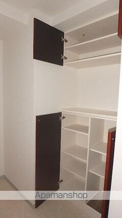 アクティ汐留[1R/45.21m2]の収納1