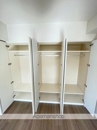 プラウドフラット三軒茶屋Ⅱ[1LDK/41.58m2]の収納