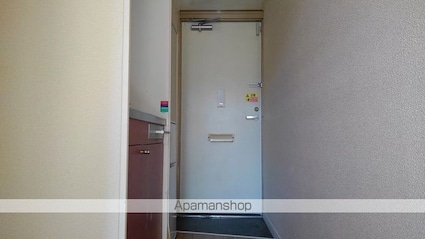 レオパレスウエステン[1K/19.87m2]の玄関