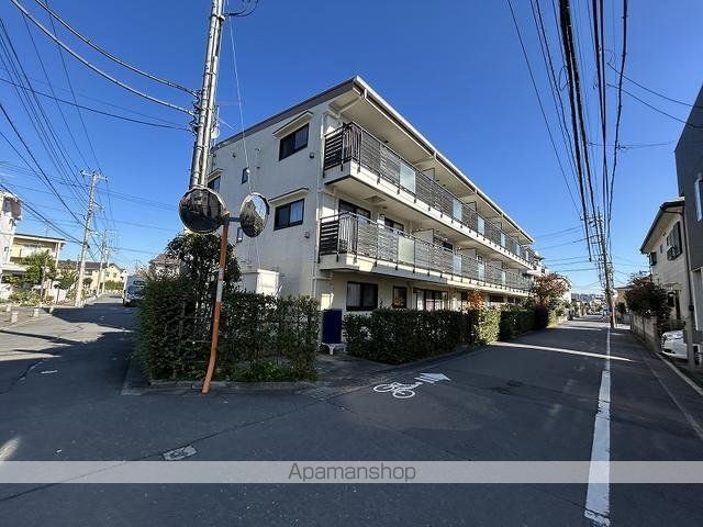 テラス上布田の外観写真