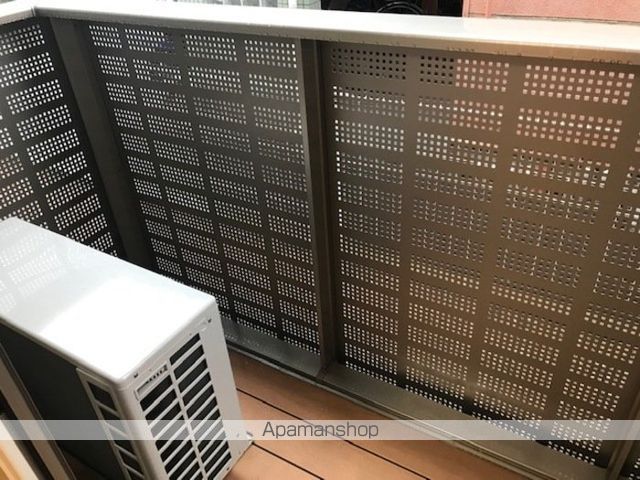 19PAPASの内装写真