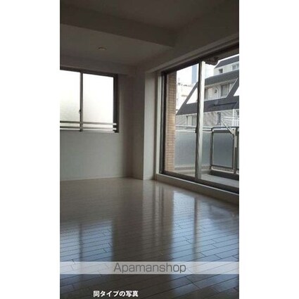 コンフォリア西早稲田[1LDK/46.61m2]のリビング・居間