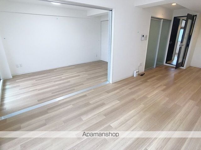 メゾン新西町の内装写真