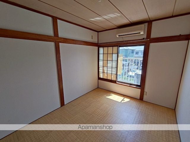 平塚市 2階建 築48年の内装写真