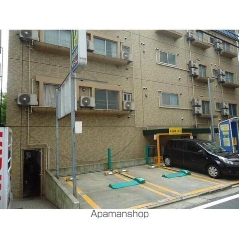 ダイヤモンドレジデンス新宿の外観写真