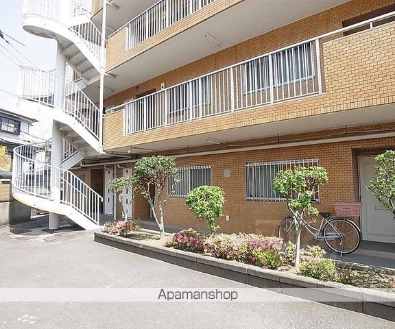 マンション晃苑の玄関写真