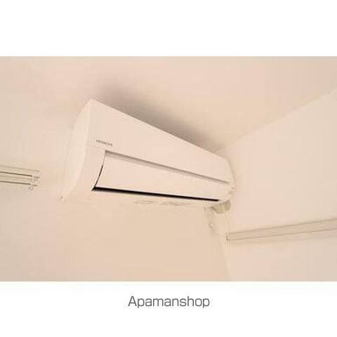 フレグランスOIIの内装写真