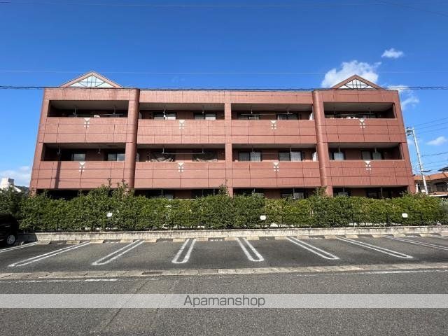 瑞穂市 3階建 築22年の外観写真