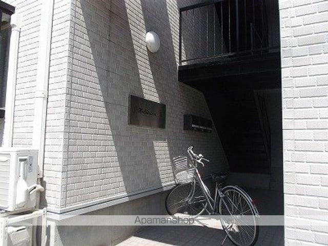グリッドの外観写真