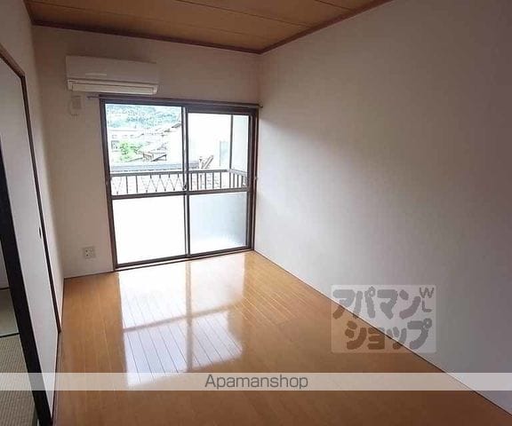 ハイツ奥村A棟の内装写真