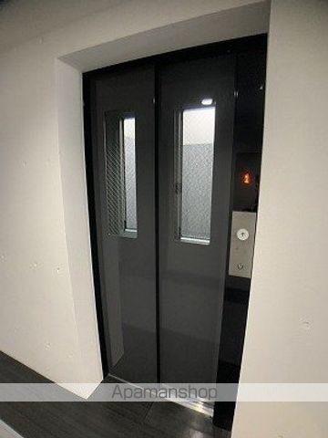 エアフォルク行啓通の内装写真
