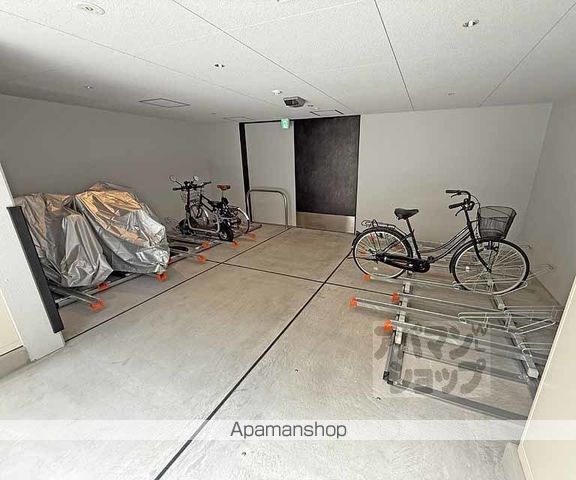 シーンズ京都鴨川河原町の玄関写真