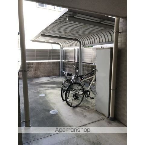 大幸マンションの玄関写真