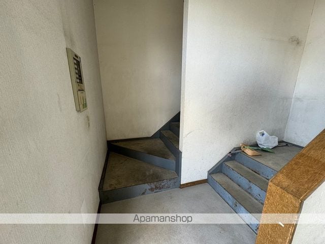 パークイーストの玄関写真