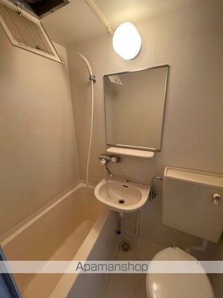 メゾン・ド・九品寺[1K/22.91m2]のバス