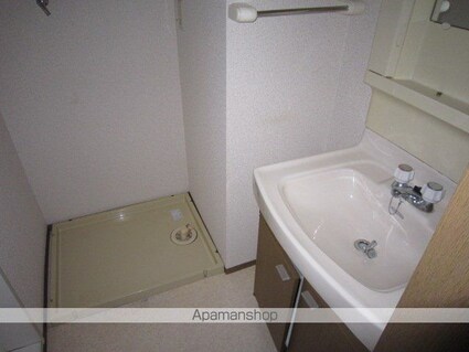 東京都羽村市羽中２丁目[2DK/47m2]の洗面所