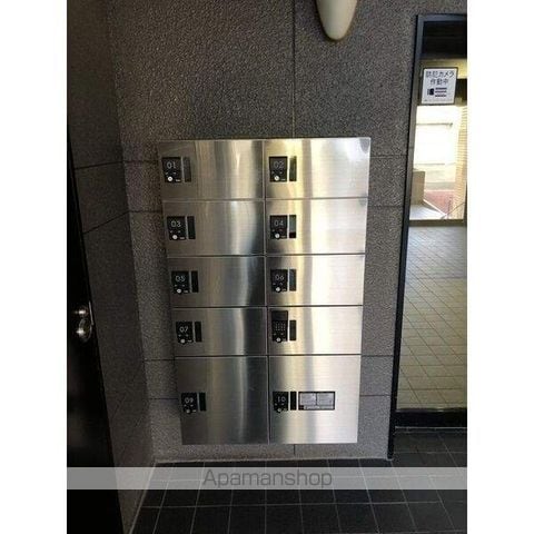 グランメール平和通南の玄関写真